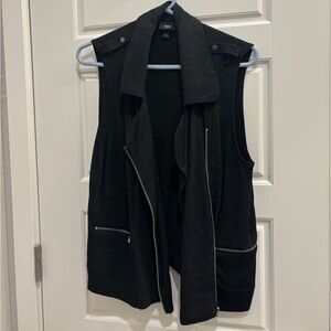 Mossimo vest